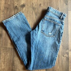 Zara Distressed Medium Wash Button Fly Straight Leg Denim Blue Jeans Size 2